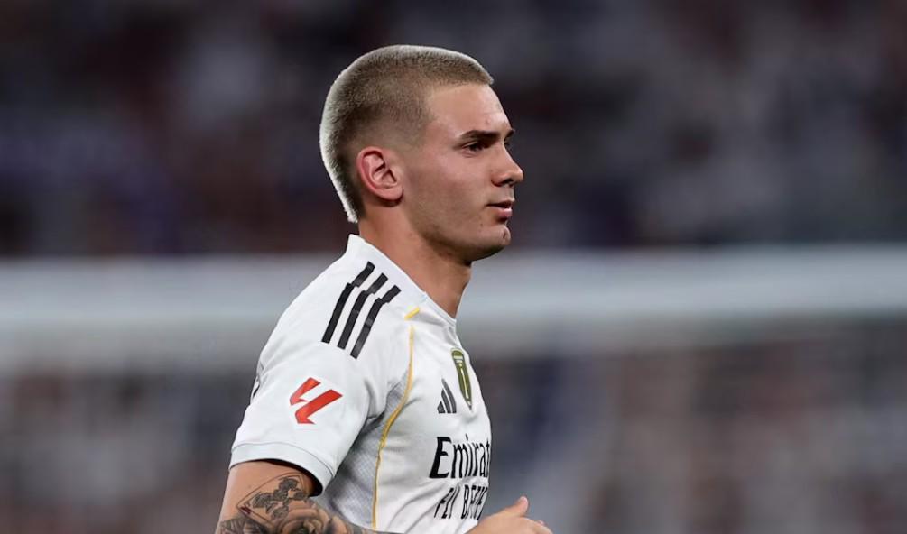 九游官网-阿斯：阿隆索考虑让马斯坦托诺在对阵皇家奥耶维多时首发